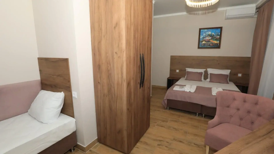 Standard Quadruple room with balcony