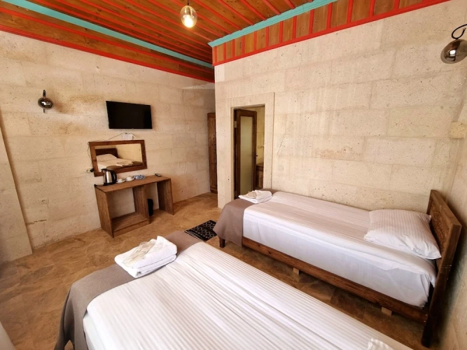 Basic Annex Twin room
