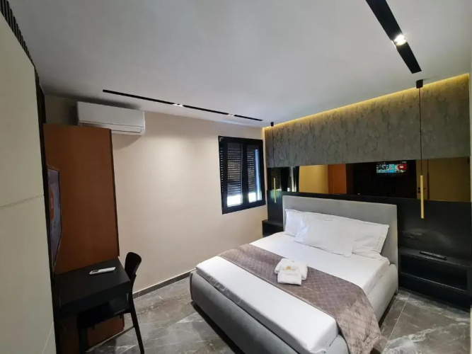 La Mirage Apartment 02
