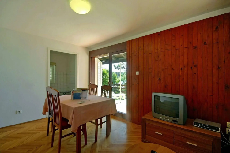 Al Mare Apartments