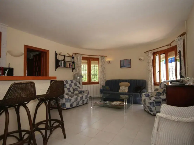 Detached Holiday Home Private Swimming Pool and Beautiful Gardens in Moraira