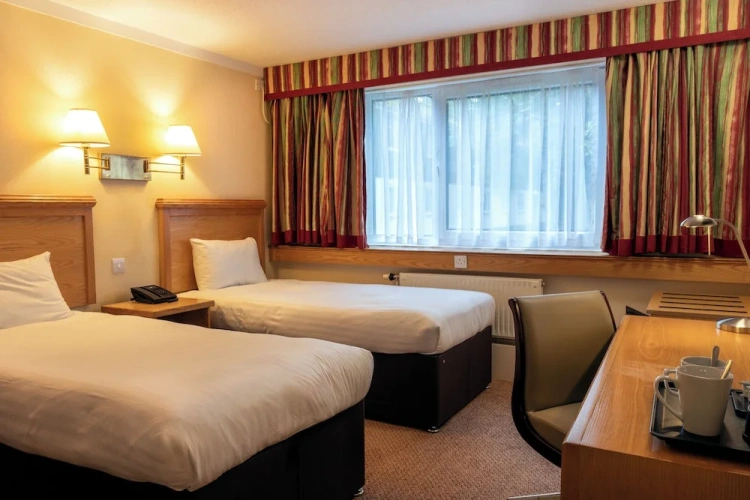 Small Twin room
