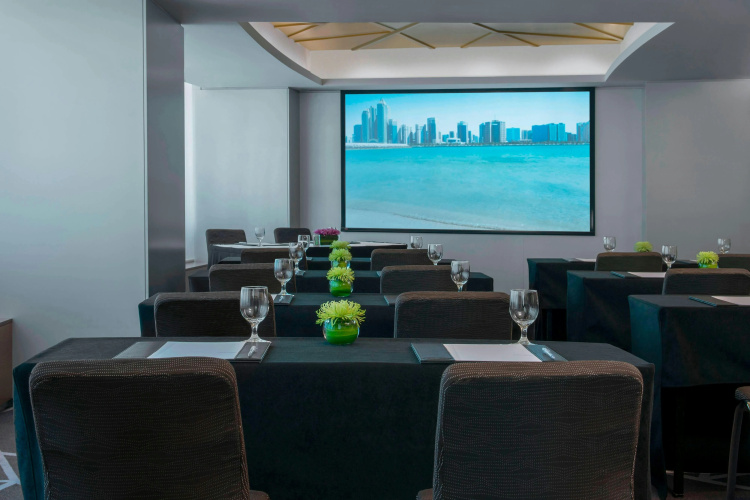 Le Royal Meridien Abu Dhabi photo 23