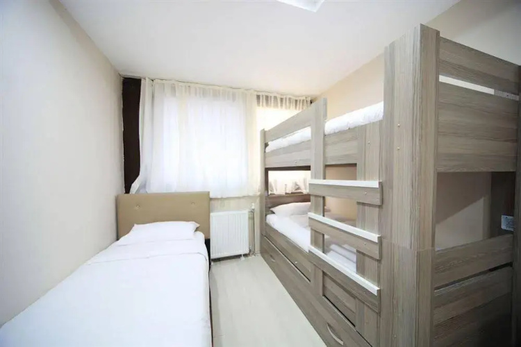 Nil Luxury Academic Apart