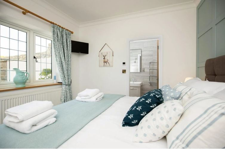 Exclusive Holiday Accommodation - Bancoft Cottage
