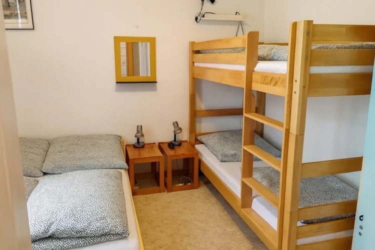 Economy Quadruple room