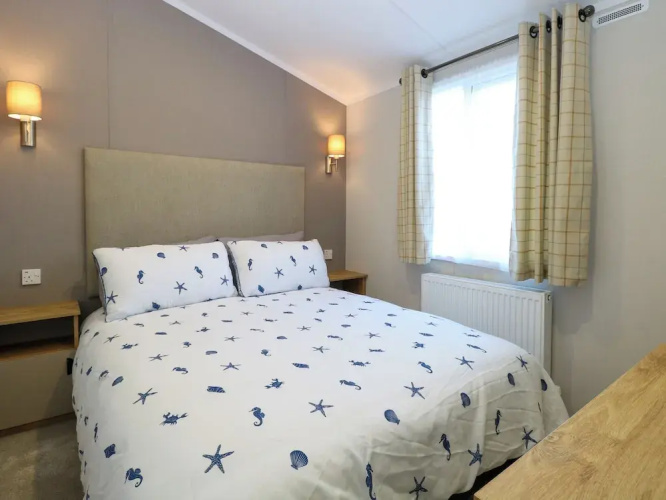 The Sea Lodge