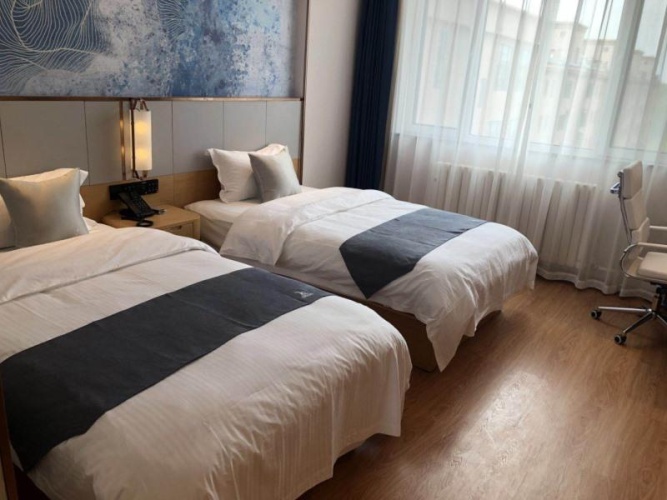 Double Suite