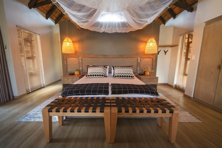 Nkala Safari Lodge