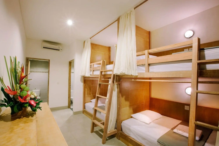 Bed in Dorm