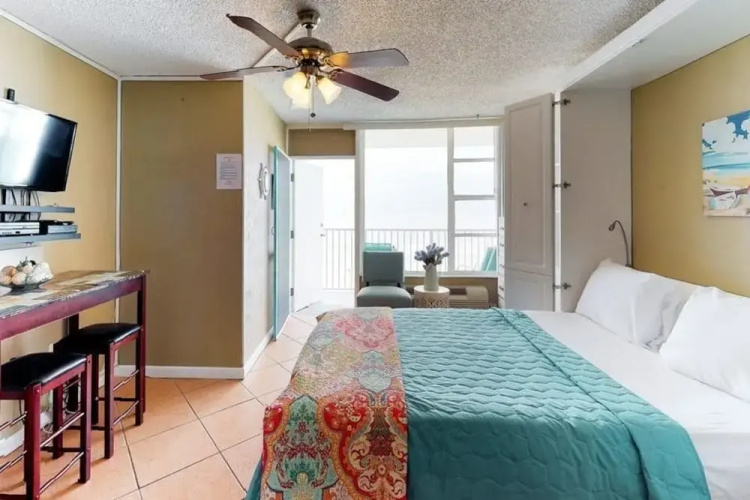 Oceanfront Daytona Beach Condo