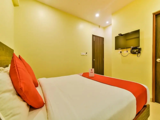 OYO 14532 Hotel Avisha Residency