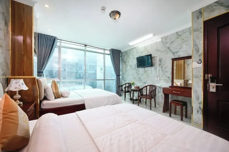 Superior Quadruple room
