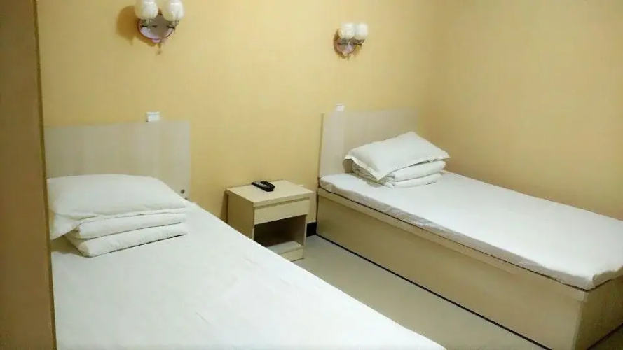 Yufeng Express Hotel