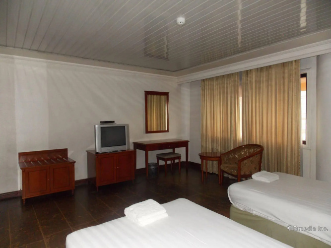 Grand Regal Hotel Bacolod