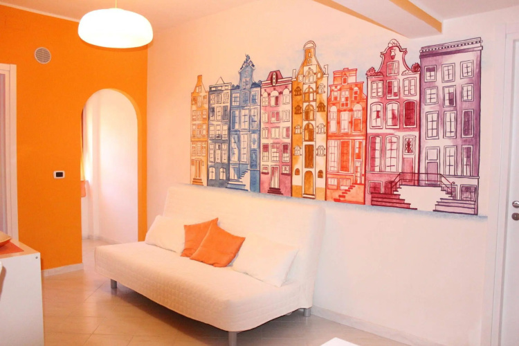 Metropolis Rooms & Services