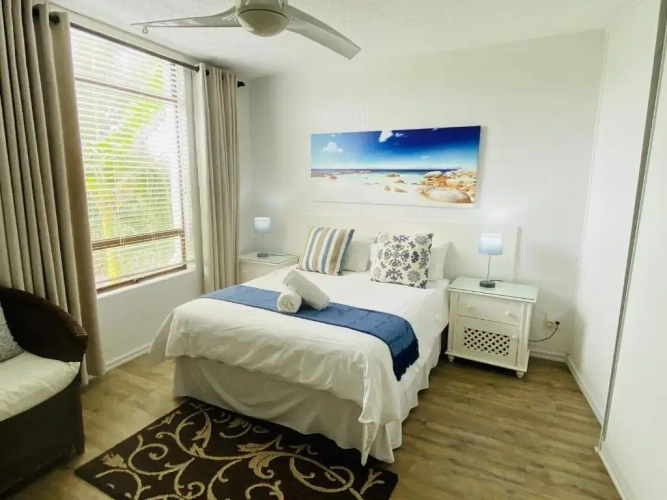 2 Bedrooms Apartment