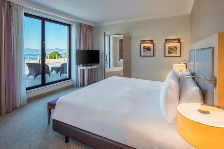 Executive Double Suite