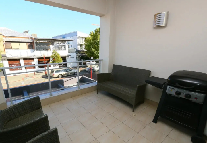 Verandah Apartments