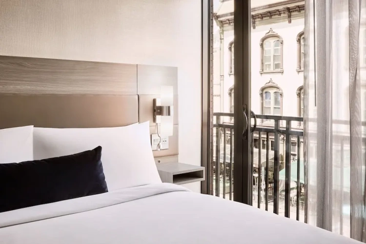 Standard Double room with balcony