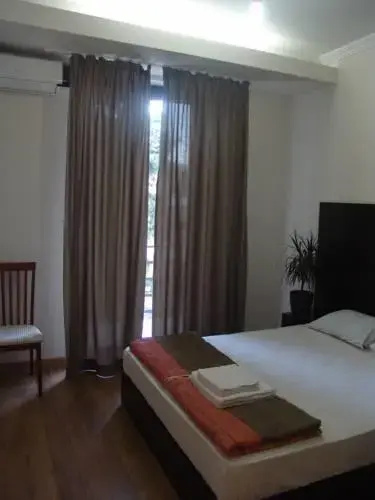 New House Hotel