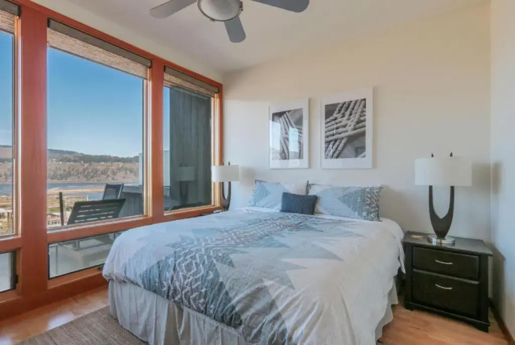 ALOFT-River View-AC-5BR/2.5BA