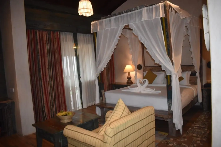 Deluxe Suite