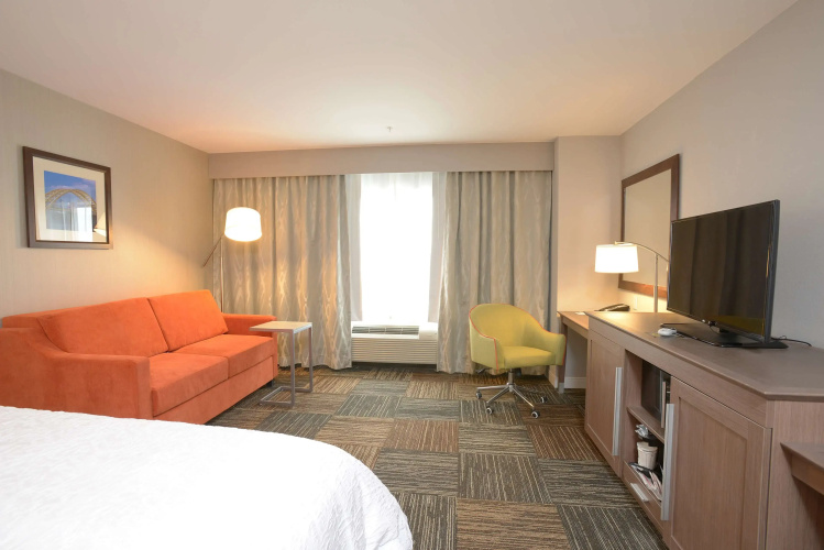 Hampton Inn & Suites Cincinnati / Kenwood