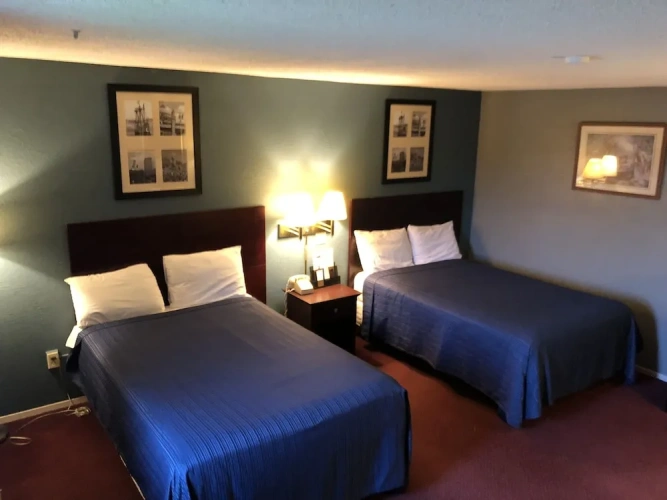 Standard Quadruple room with balcony