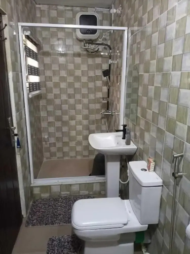 Ajah Apartment & Suites