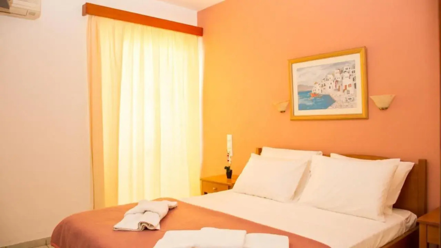Villa Aphrodite Hotel Apartments Studios by Estia