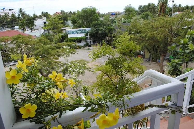 M-Anh Hotel