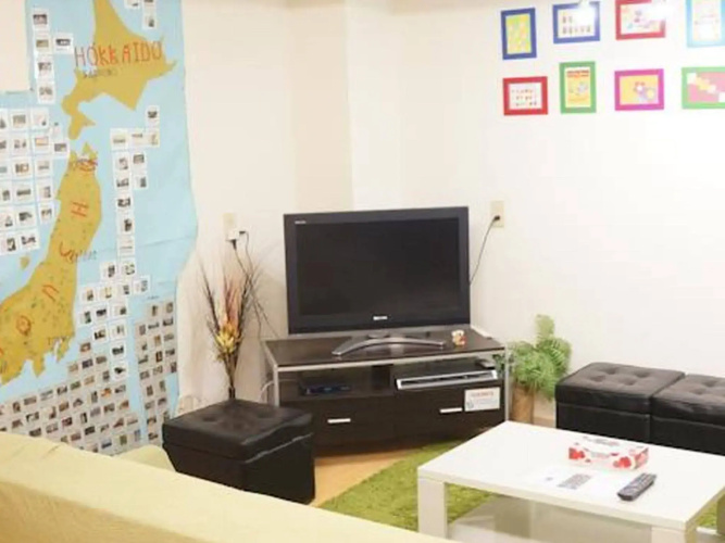 J-Hoppers Osaka Guesthouse