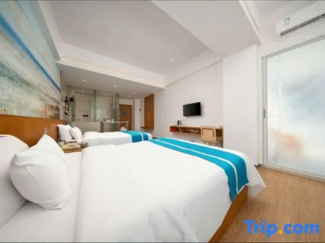Premier Twin room