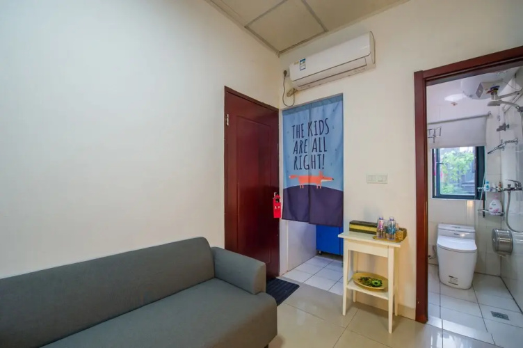 YunJuBieYuan Hostel