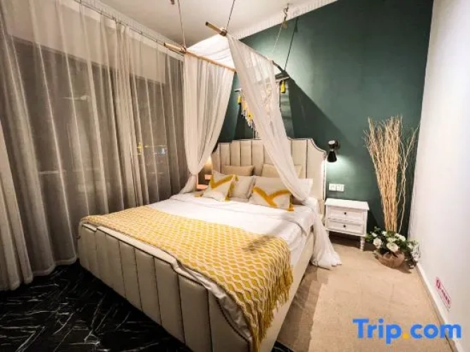 Deluxe Family Suite with balcony