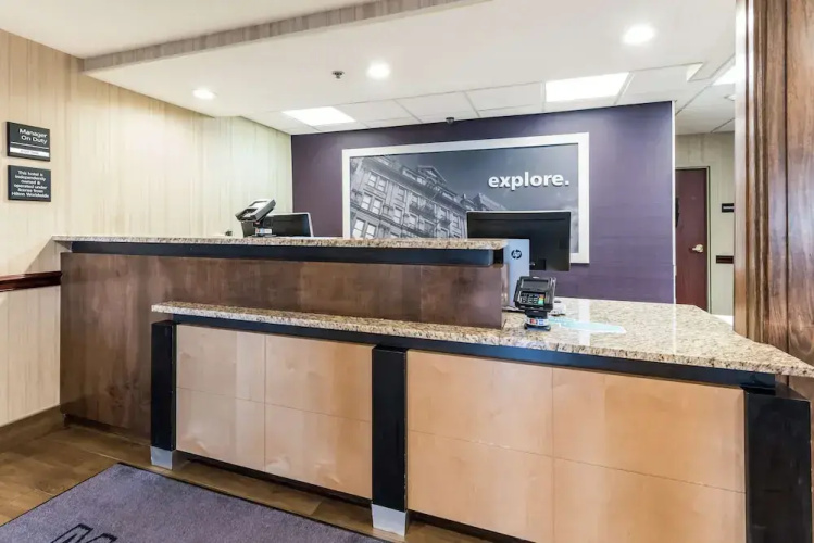 Hampton Inn Columbus I-70E Hamilton Rd.