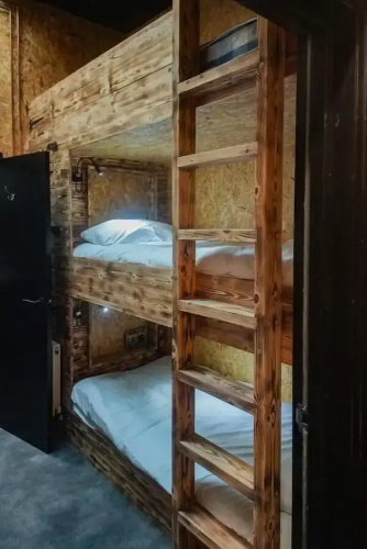 Studio 95 - Shared & Private Rooms