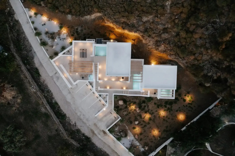 Pnoes Skyros