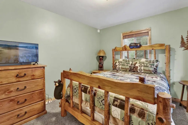 Sleepy Bear Lodge # 2385