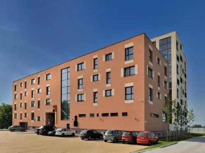 Classic Single Apartment