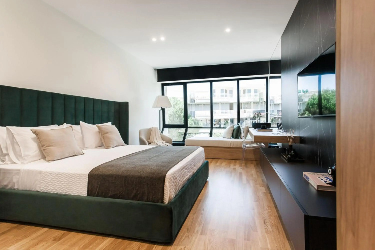 Glyfada Luxury Suites