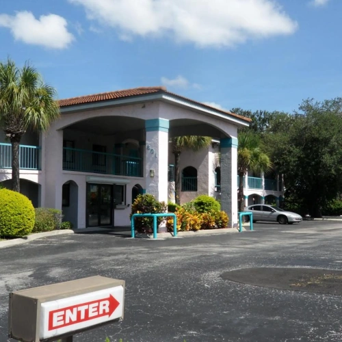 Flamingo Inn