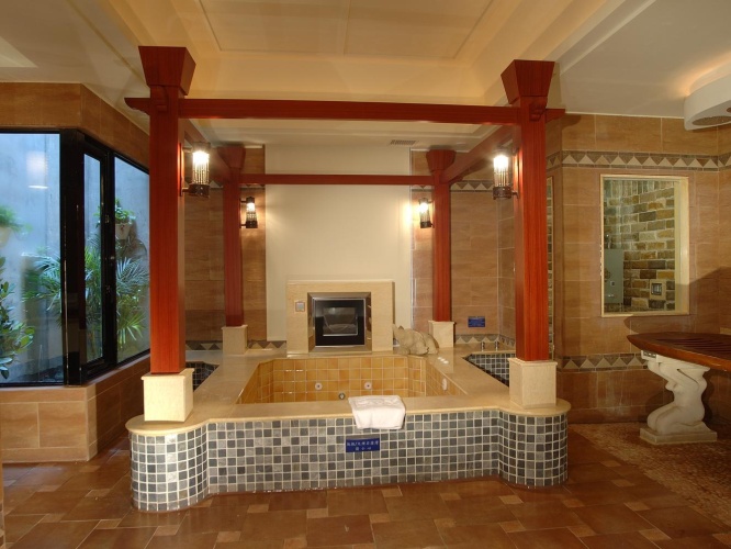 Superior Suite
