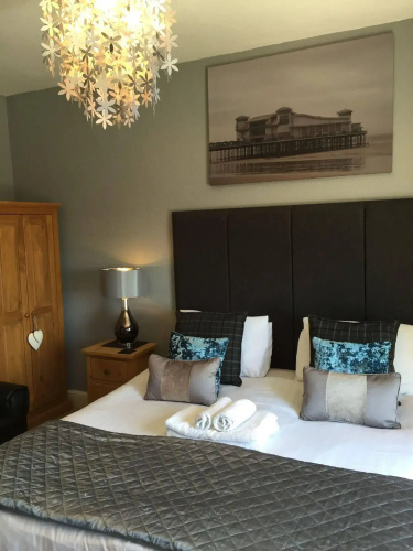 Sarnia Guest House