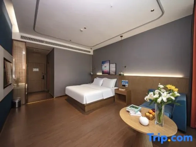 Standard Double room with view