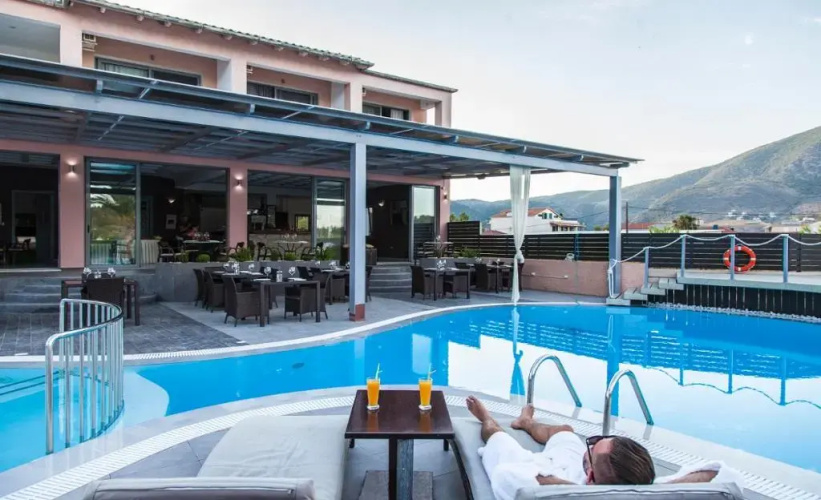 Armonia luxury hotel