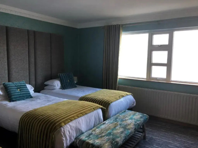 Royal Court Hotel