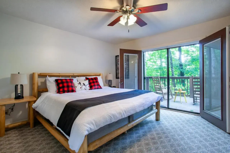 Little Cub Cottage - Mtn Views & Community Pools
