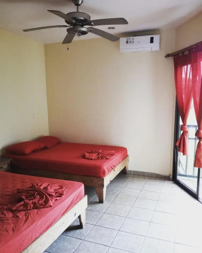 Hotel Feliz Vida